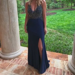 Elegant prom dress